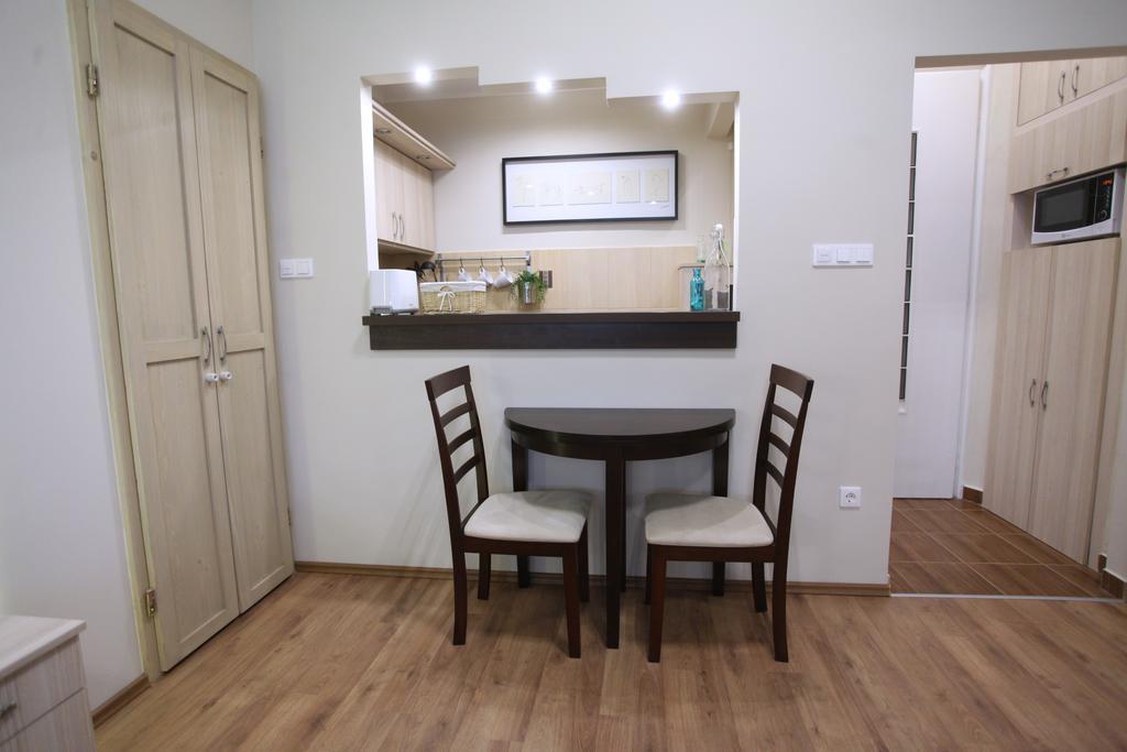D.Five Premium Studio In The Center Daire Budapeşte Oda fotoğraf